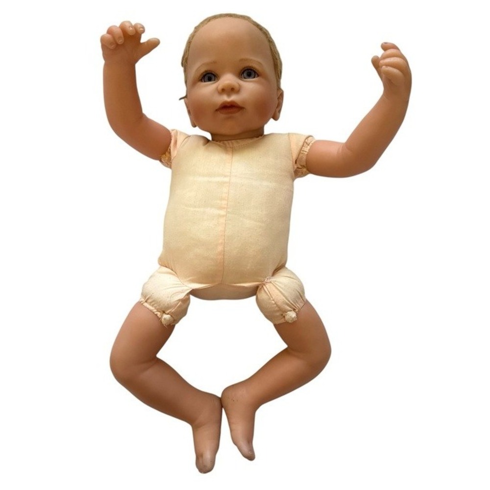 Linda Murray Baby Doll ADG Blue Eyes Cloth Body Vinyl Limbs Blonde Hair - Picture 3 of 16